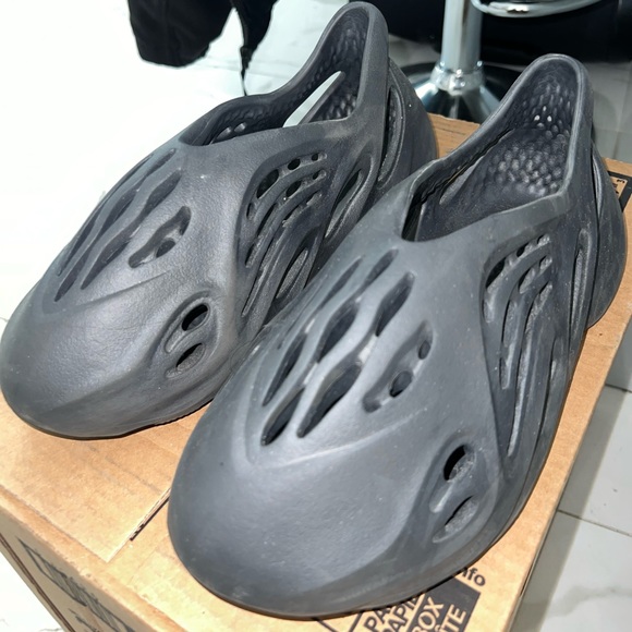 Yeezy foam runners - Picture 3 of 6